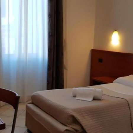 Hotel Luciani Rzym Zewnętrze zdjęcie