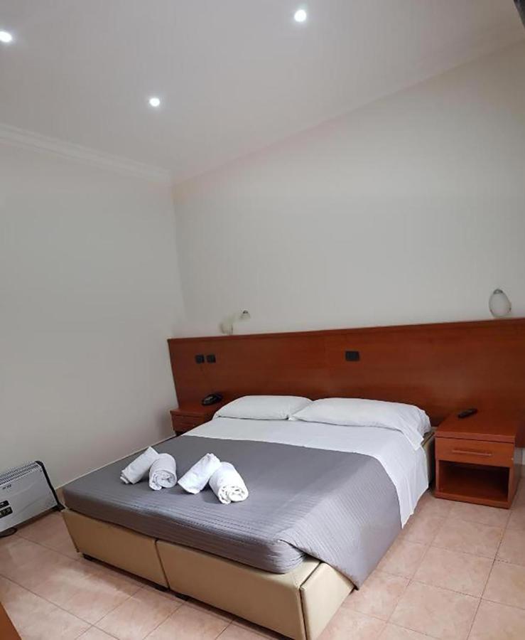 Hotel Luciani Rzym Zewnętrze zdjęcie