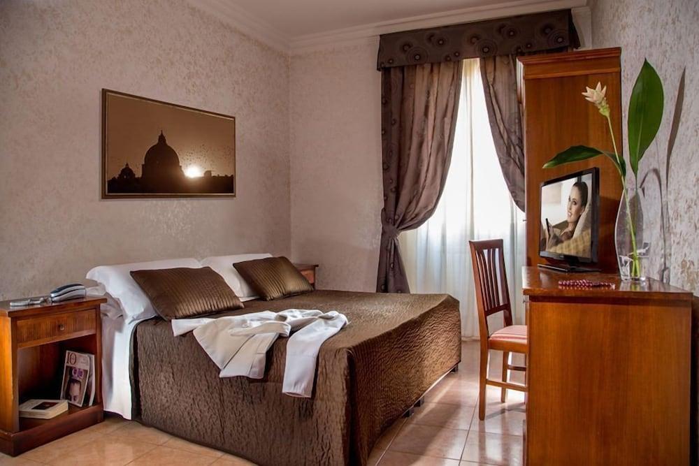 Hotel Luciani Rzym Zewnętrze zdjęcie