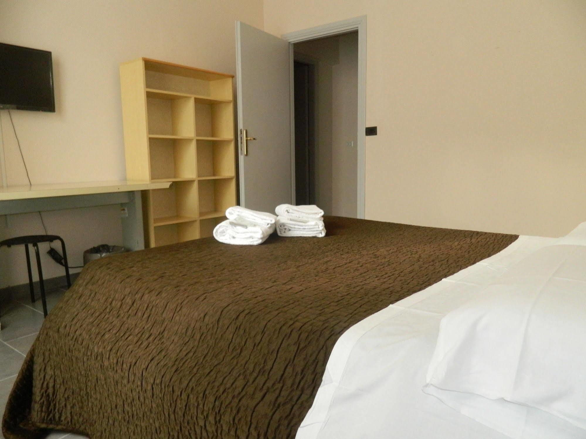 Hotel Luciani Rzym Zewnętrze zdjęcie